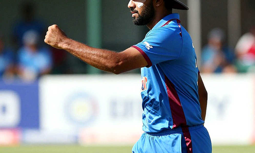 নিউজিল্যান্ড সফরের আগে শামির ফেরা: অভিজ্ঞতার ডাক, নাকি কাঠামোর ফাঁক ঢাকার তাড়া?