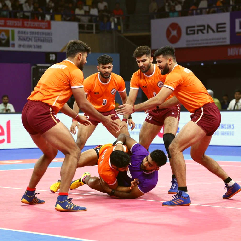 কমনওয়েলথ কাবাডি চ্যাম্পিয়নশিপের নেতৃত্বে সুরজিৎ-নবীন জুটি: যে গল্পটা স্কোরবোর্ড বলে না