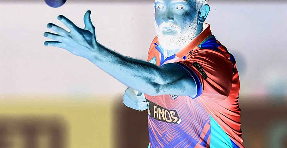 এশীয় ক্রিকেটের বিশ্লেষণ-সংকট: খালি ঘর ভরার প্রতিযোগিতায় হারিয়ে যাচ্ছে প্রমাণ