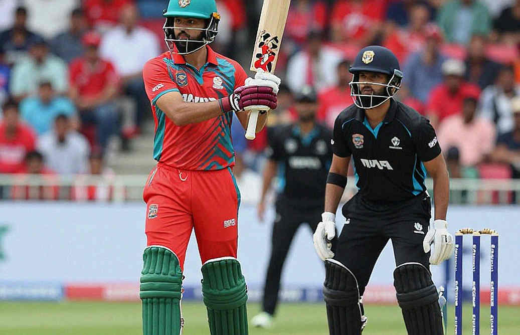 ছয় বলে লেখা হয়নি কোনো রায়: হার্দিক পাণ্ডিয়ার জায়গা খোঁজায় ভারত আসলে কোথায় ভুল করছে