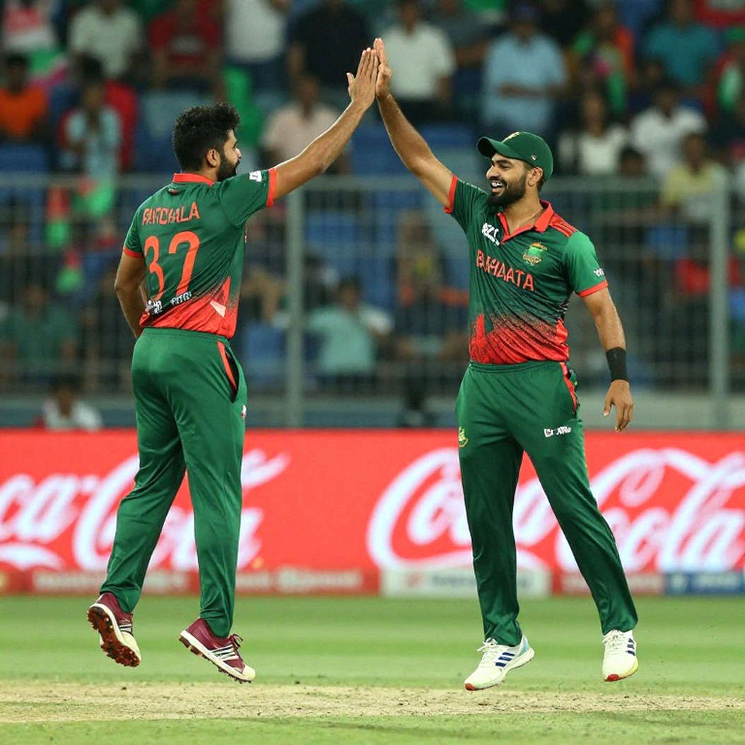 টেপের শেষে যে নীরবতা: এশিয়ার ক্রিকেটের তিনটি দূরত্ব