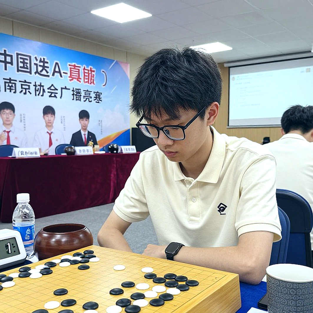 ChessBase Magazine #225: ২৭ মিনিয়েচার, ১০ ওপেনিং আর্টিকেল — এবং একটা ভুল লেবেল